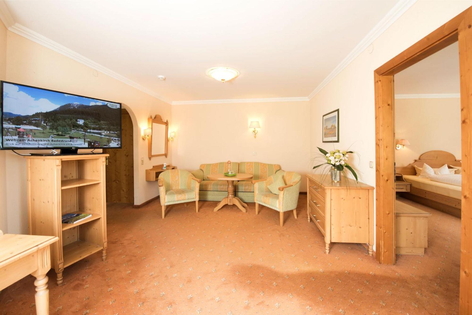 Hotel Post Am See Пертизау Екстериор снимка