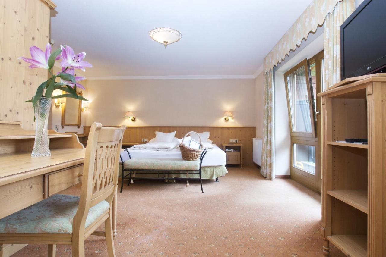 Hotel Post Am See Пертизау Екстериор снимка