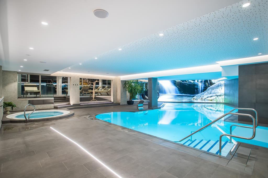 Hotel Post Am See Пертизау Екстериор снимка